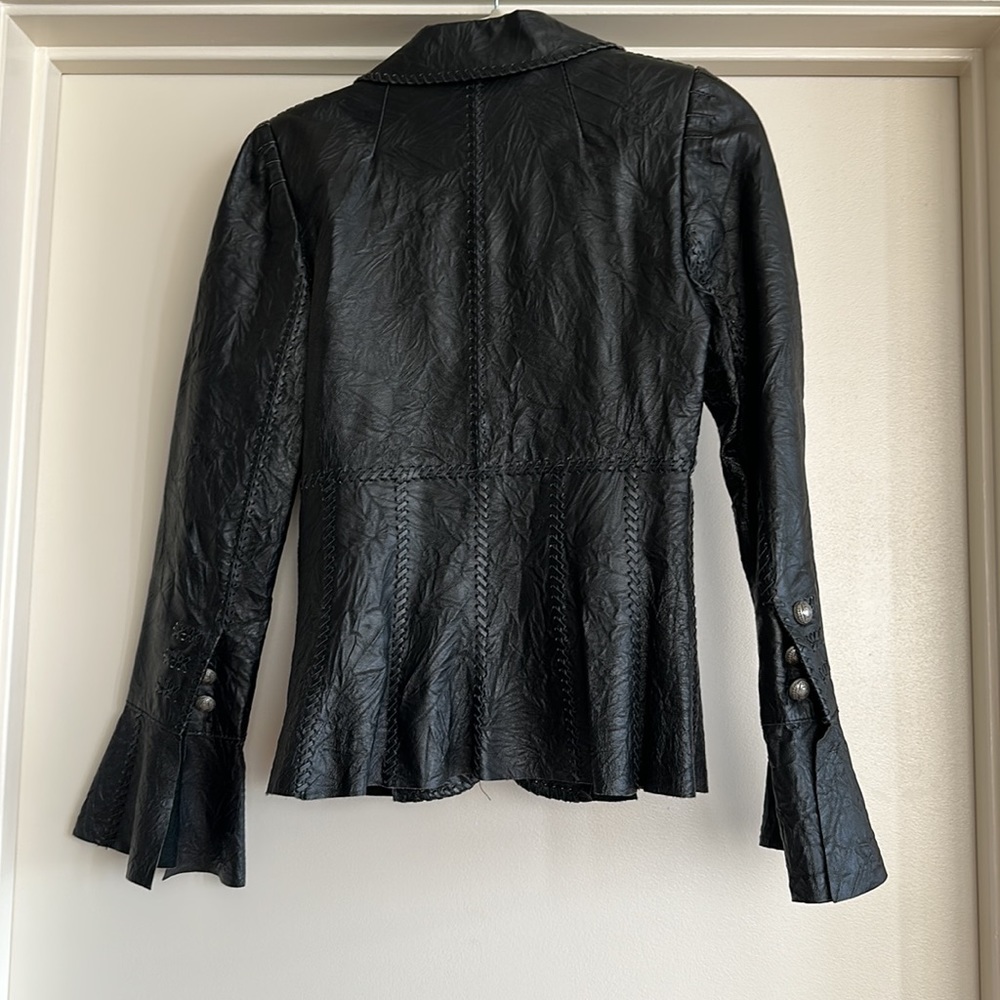 Leather jacket - Picture 7 of 17
